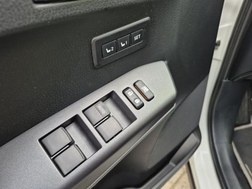 Toyota RAV4 2.5 Hybrid AWD Executive | Navigatie | 360 graden camera | Leder | Schuif-kanteldak ActivLease financial lease