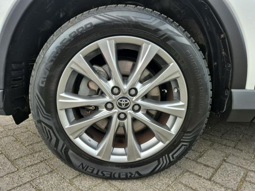 Toyota RAV4 2.5 Hybrid AWD Executive | Navigatie | 360 graden camera | Leder | Schuif-kanteldak ActivLease financial lease