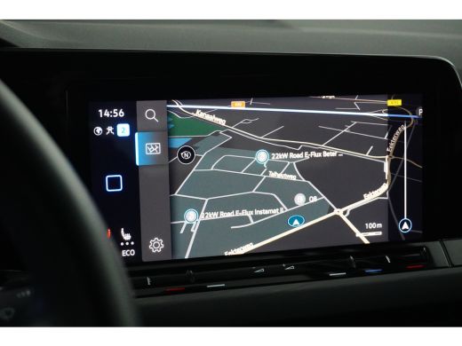 Volkswagen Golf VIII Lim. Style eHybrid | Achter uitrij camera |Stoelverwarming | Apple Carplay | Parkeersensoren | ActivLease financial lease