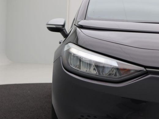 Volkswagen ID.3 First 58 kWh 204 Pk | Trekhaak Afneembaar | Adaptive Cruise | Virtual Cockpit | Stoelverwarming |... ActivLease financial lease