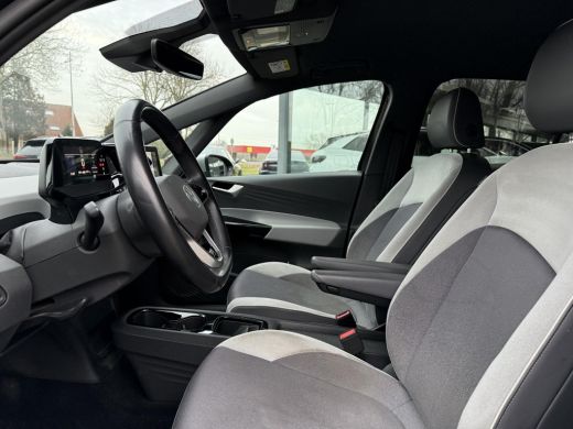 Volkswagen ID.3 First Plus 58 kWh | IQ-Light | Camera | Carplay | ActivLease financial lease