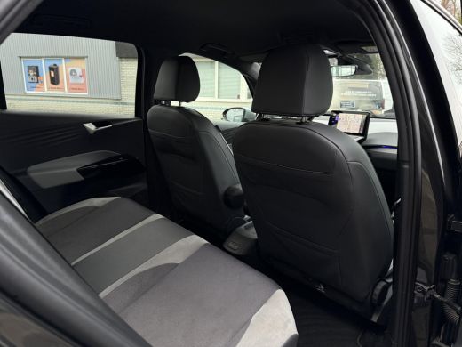 Volkswagen ID.3 First Plus 58 kWh | IQ-Light | Camera | Carplay | ActivLease financial lease