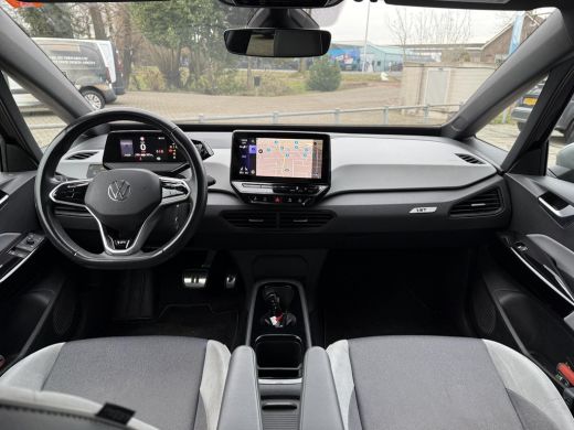 Volkswagen ID.3 First Plus 58 kWh | IQ-Light | Camera | Carplay | ActivLease financial lease