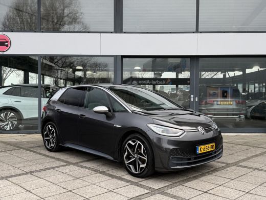Volkswagen ID.3 First Plus 58 kWh | IQ-Light | Camera | Carplay | ActivLease financial lease