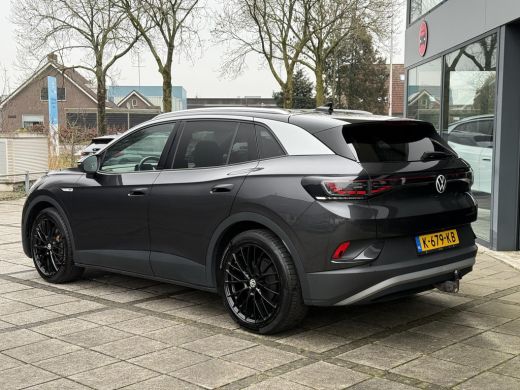 Volkswagen ID.4 First Max 77 kWh | Trekhaak | Panorama | IQ- Light | 360 Camera | ActivLease financial lease