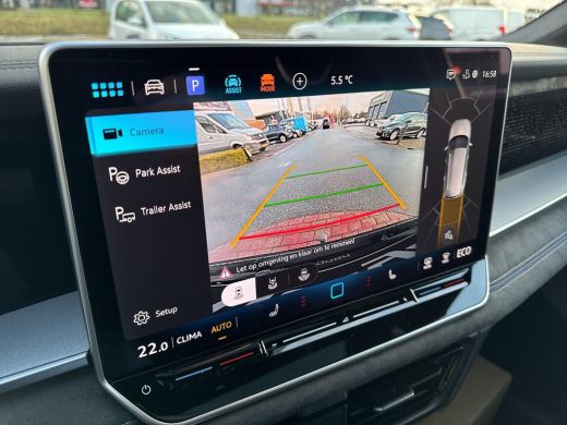 Volkswagen Tayron 1.5 eHybrid R-Line | Panorama dak | Trekhaak | ActivLease financial lease