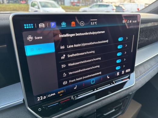 Volkswagen Tayron 1.5 eHybrid R-Line | Panorama dak | Trekhaak | ActivLease financial lease
