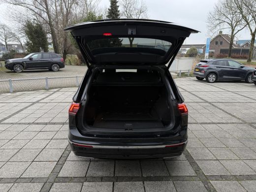 Volkswagen Tiguan Allspace 1.5 TSI Aut. Highline Business R | Panorama | Camera | Virtual | ActivLease financial lease