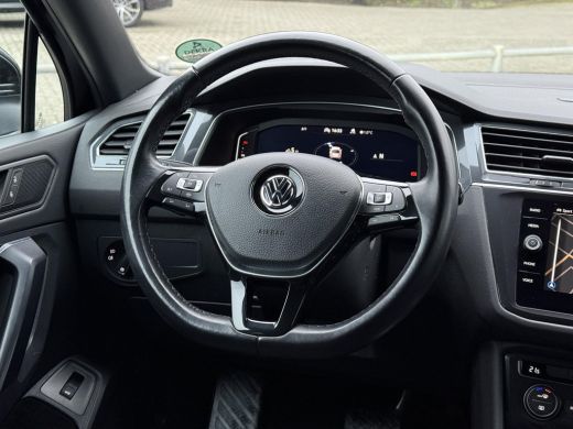 Volkswagen Tiguan Allspace 1.5 TSI Aut. Highline Business R | Panorama | Camera | Virtual | ActivLease financial lease