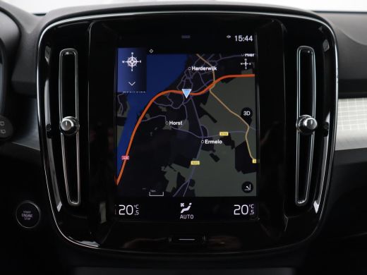 Volvo  XC40 1.5 T2 Business Pro | Trekhaak | Camera | Carplay | Adaptive cruise | Keyless | Full LED | Naviga... ActivLease financial lease