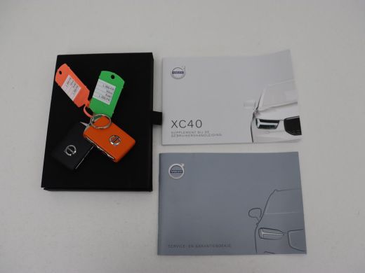 Volvo  XC40 1.5 T2 Business Pro | Trekhaak | Camera | Carplay | Adaptive cruise | Keyless | Full LED | Naviga... ActivLease financial lease