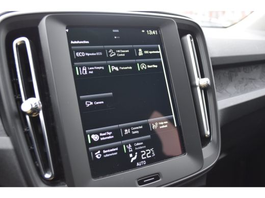 Volvo  XC40 1.5 T2 Momentum Core | Achteruitrijcamera | Apple Carplay/Android Auto|telefoonintegratie premium... ActivLease financial lease