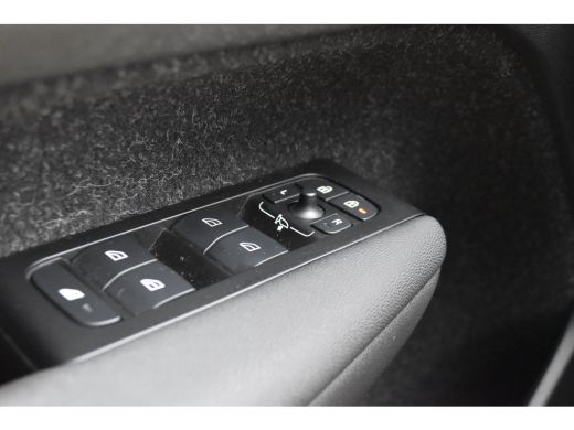 Volvo  XC40 1.5 T2 Momentum Core | Achteruitrijcamera | Apple Carplay/Android Auto|telefoonintegratie premium... ActivLease financial lease