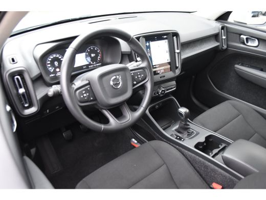 Volvo  XC40 1.5 T2 Momentum Core | Achteruitrijcamera | Apple Carplay/Android Auto|telefoonintegratie premium... ActivLease financial lease