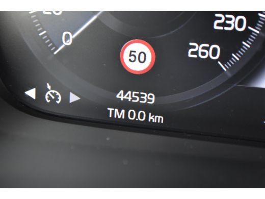 Volvo  XC40 T4 Plus Dark | Leder | Harman Kardon | Trekhaak | ActivLease financial lease