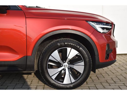 Volvo  XC40 T4 Plus Dark | Leder | Harman Kardon | Trekhaak | ActivLease financial lease