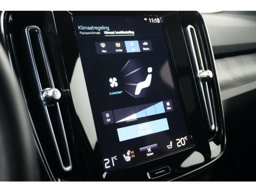 Volvo  XC40 T5 Plus Dark | Trekhaak | BLIS | Harman Kardon | Panoramadak | ActivLease financial lease