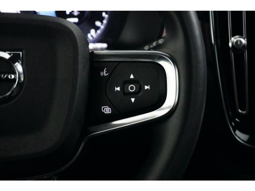 Volvo  XC40 T5 Plus Dark | Trekhaak | BLIS | Harman Kardon | Panoramadak | ActivLease financial lease