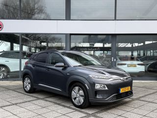 Hyundai Kona Aut EV Fashion 64kWh | Navi | Camera | HUD |