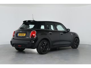 Mini Cooper 1.5 JCW Trim Pakket | Serious Business Pakket | Harman-Kardon | Led Union Jack | 17 inch | Climat...