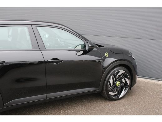 Abarth 600e Turismo 54 kWh | Origineel NL auto | Nieuwprijs &euro;45.000,- | Lage kilometerstand | BTW | Uniek | ActivLease financial lease