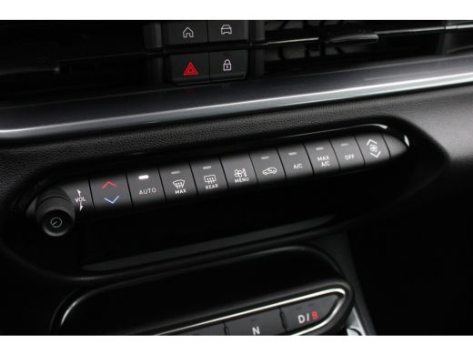 Abarth 600e Turismo 54 kWh | Origineel NL auto | Nieuwprijs &euro;45.000,- | Lage kilometerstand | BTW | Uniek | ActivLease financial lease