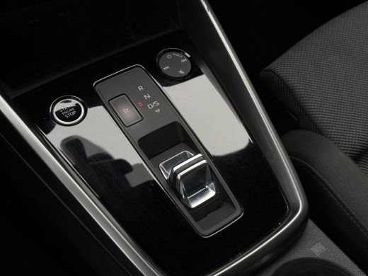 Audi A3 Sportback 30 TFSI Aut. Advanced ed. | Virtual | ALU | Navi | ECC | Carplay | ActivLease financial lease