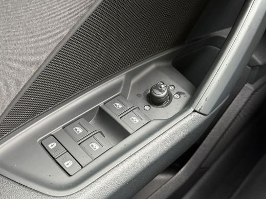 Audi A3 Sportback 45 TFSI e S-line | Navi | CarPlay | ACC | Camera | LED ActivLease financial lease