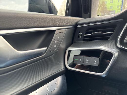 Audi A6 Avant 50 TFSI e Quattro S Edition | A. Camera | Keyless | Privacy glas | ActivLease financial lease