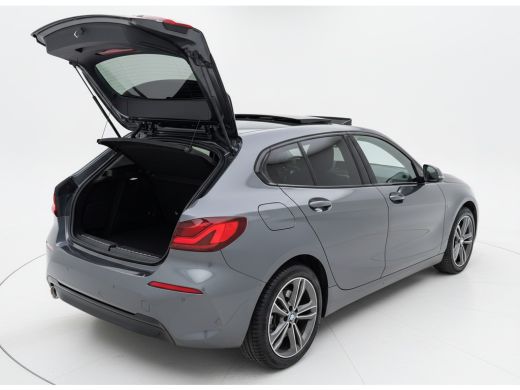 BMW 1 Serie 118IA 140PK AUT. HIGH EXECUTIVE SPORT PANORAMADAK/CAMERA/LEDER**** ActivLease financial lease