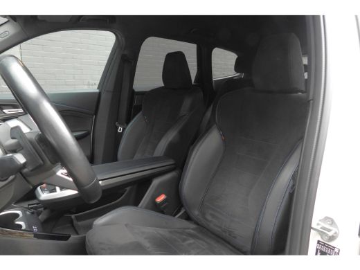 BMW iX1 xDrive30 M Sport / Sportstoelen / Achteruitrijcamera / M Adaptief onderstel / Comfort Access / Ad... ActivLease financial lease