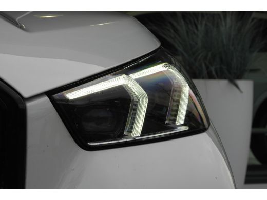 BMW iX1 xDrive30 M Sport / Sportstoelen / Achteruitrijcamera / M Adaptief onderstel / Comfort Access / Ad... ActivLease financial lease