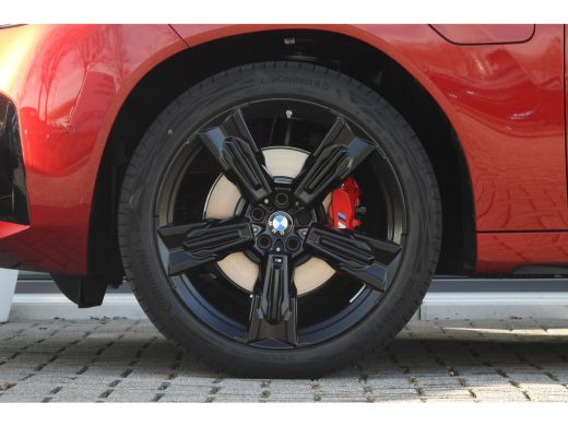 BMW X3 30e xDrive M Sport Automaat / Panoramadak / Trekhaak / Sportstoelen / Stoelventilatie / Stuurverw... ActivLease financial lease