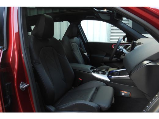 BMW X3 30e xDrive M Sport Automaat / Panoramadak / Trekhaak / Sportstoelen / Stoelventilatie / Stuurverw... ActivLease financial lease