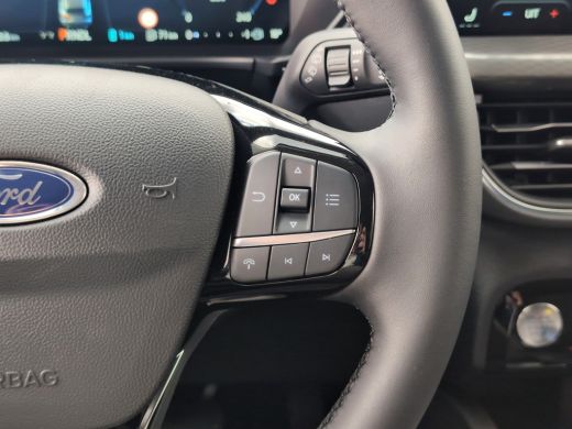 Ford Kuga 2.5 PHEV Titanium | Trekhaak Wegklapbaar | Achteruitrijcamera | Airco (automatisch) | Cruise control ActivLease financial lease