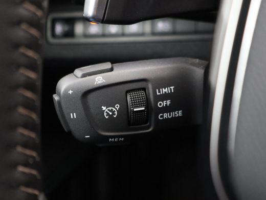 Peugeot 3008 1.6 PLUG-IN HYBRID 225 PK ACTIVE PACK BUSINESS + ADAPTIVE CRUISE | CARPLAY | VIRTUAL COCKPIT | PR... ActivLease financial lease