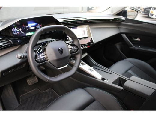 Peugeot 308 1.6 Plug-in Hybrid 180 Allure Avantage | Automaat | Navigatie | Camera | Trekhaak | 1.500kg Trekg... ActivLease financial lease