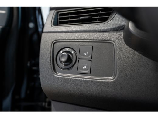 Renault Express 1.5 dCi 75 Comfort + | Parkeersensoren | Camera | Navigatie | Airco | Cruise Controle | Dodehoek ... ActivLease financial lease