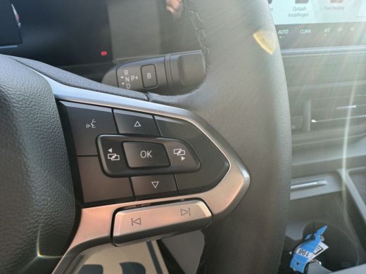 Volkswagen e-Transporter L2 Bulli 218PK | 360 camera | draadloos app connect | trekhaak ActivLease financial lease