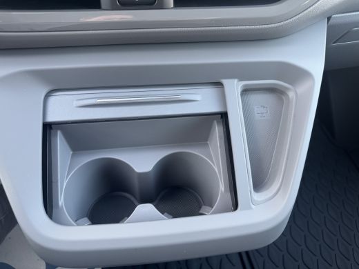 Volkswagen e-Transporter L2 Bulli 218PK | 360 camera | draadloos app connect | trekhaak ActivLease financial lease