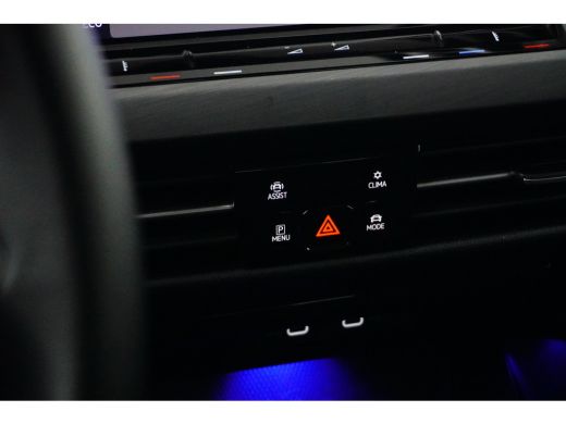 Volkswagen Golf 1.4 eHybrid 204PK PHEV | NAVIGATIE |  CAMERA | MEMORY STOEL | CRUISE CONTROL | 17INCH | FULL LED ActivLease financial lease