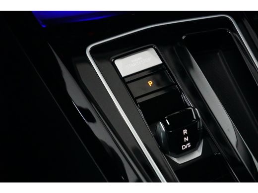 Volkswagen Golf 1.4 eHybrid 204PK PHEV | NAVIGATIE |  CAMERA | MEMORY STOEL | CRUISE CONTROL | 17INCH | FULL LED ActivLease financial lease