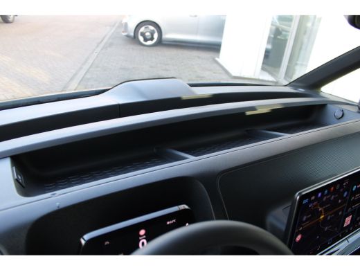 Volkswagen ID. Buzz Cargo Cargo Bulli edition 79 kWh | 286 pk | Trekhaak | Achterdeuren | 19" Velgen 'Tilburg' | Navi | Cru... ActivLease financial lease