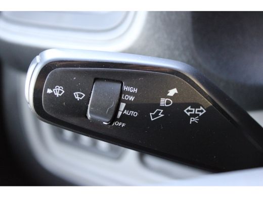 Volkswagen ID. Buzz Cargo Cargo Bulli edition 79 kWh | 286 pk | Trekhaak | Achterdeuren | 19" Velgen 'Tilburg' | Navi | Cru... ActivLease financial lease