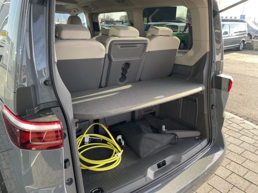 Volkswagen Multivan 1.5 eHybrid L2 4Motion | 7 Zits | Panoramadak ActivLease financial lease