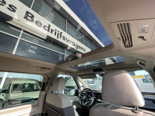 Volkswagen Multivan 1.5 eHybrid L2 4Motion | 7 Zits | Panoramadak ActivLease financial lease