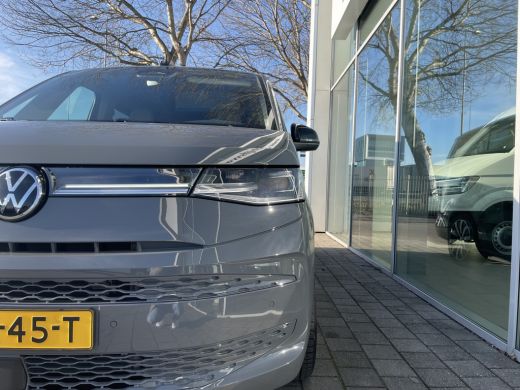 Volkswagen Multivan 1.5 eHybrid L2 4Motion | 7 Zits | Panoramadak ActivLease financial lease