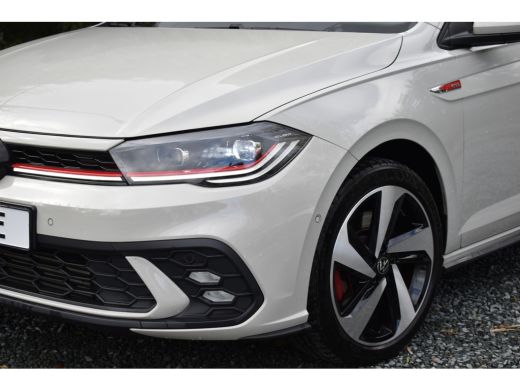 Volkswagen Polo 2.0 TSI GTI TSI 210PK DSG GTI-SPORT LED/CARPLAY/PDC FABRIEKS GARANTIE ActivLease financial lease