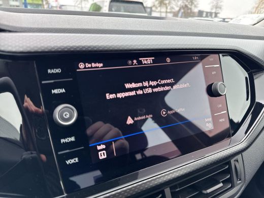 Volkswagen T-Cross 1.0 TSI Life | A-Clima | Camera | PDC | ActivLease financial lease