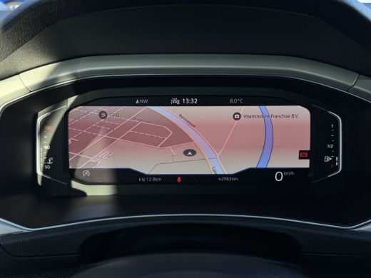 Volkswagen T-Roc 1.5 TSI 150PK SPORT TREKHAAK/NAVI/VIRTUAL ActivLease financial lease